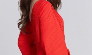 乘风破浪的姐姐主题曲 乘风破浪的姐姐主题曲